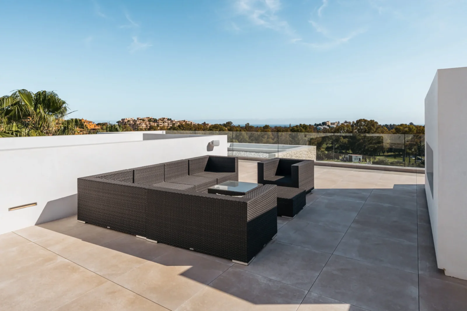Modern 4-Bedroom Luxury Villa with Panoramic Views for Sale in La Alquería, Benahavís – photo 21