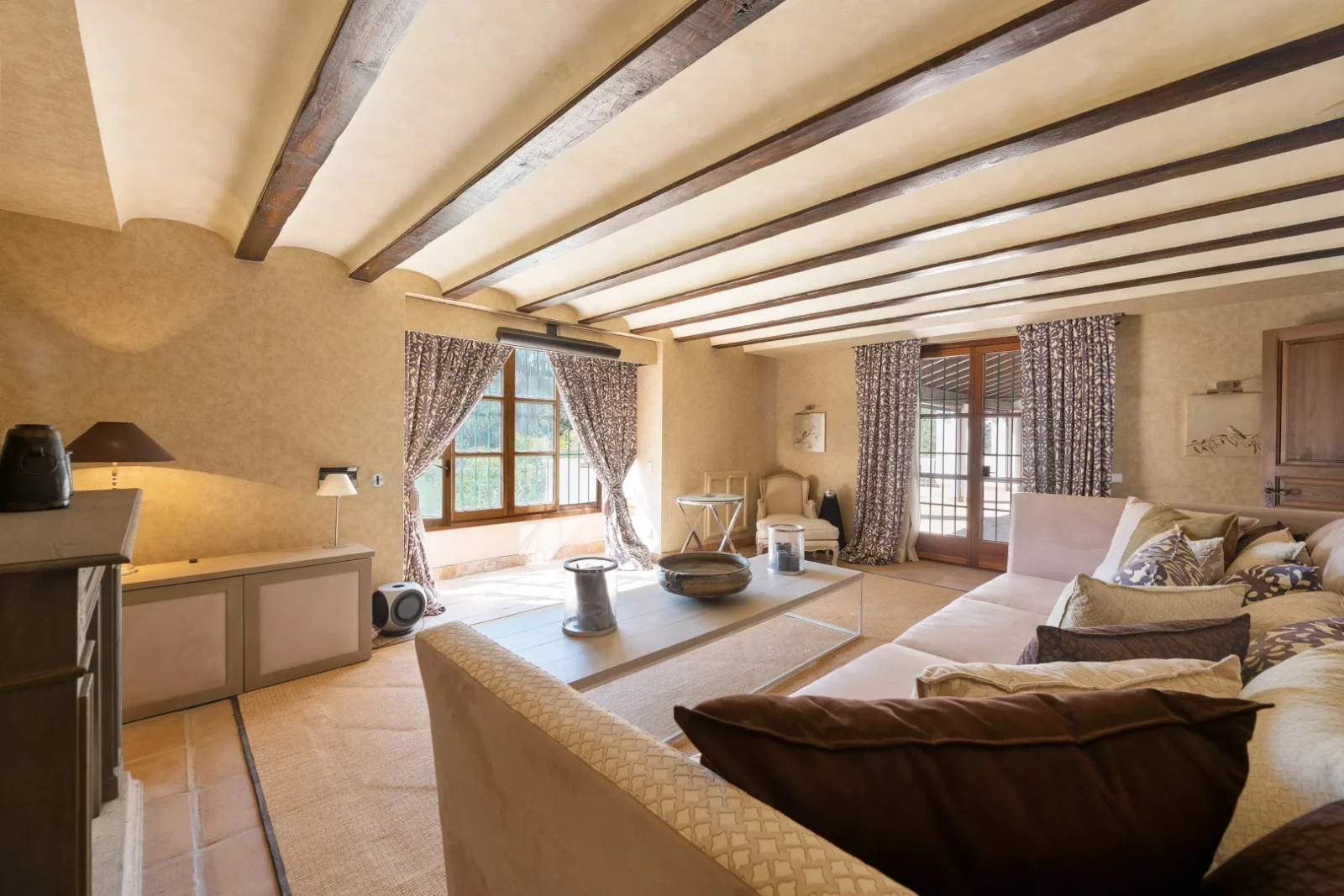 Exceptional Luxury Country Estate for Sale in Estepona – 60 Hectares with Helipad, Spa & Mountain Views – photo 13