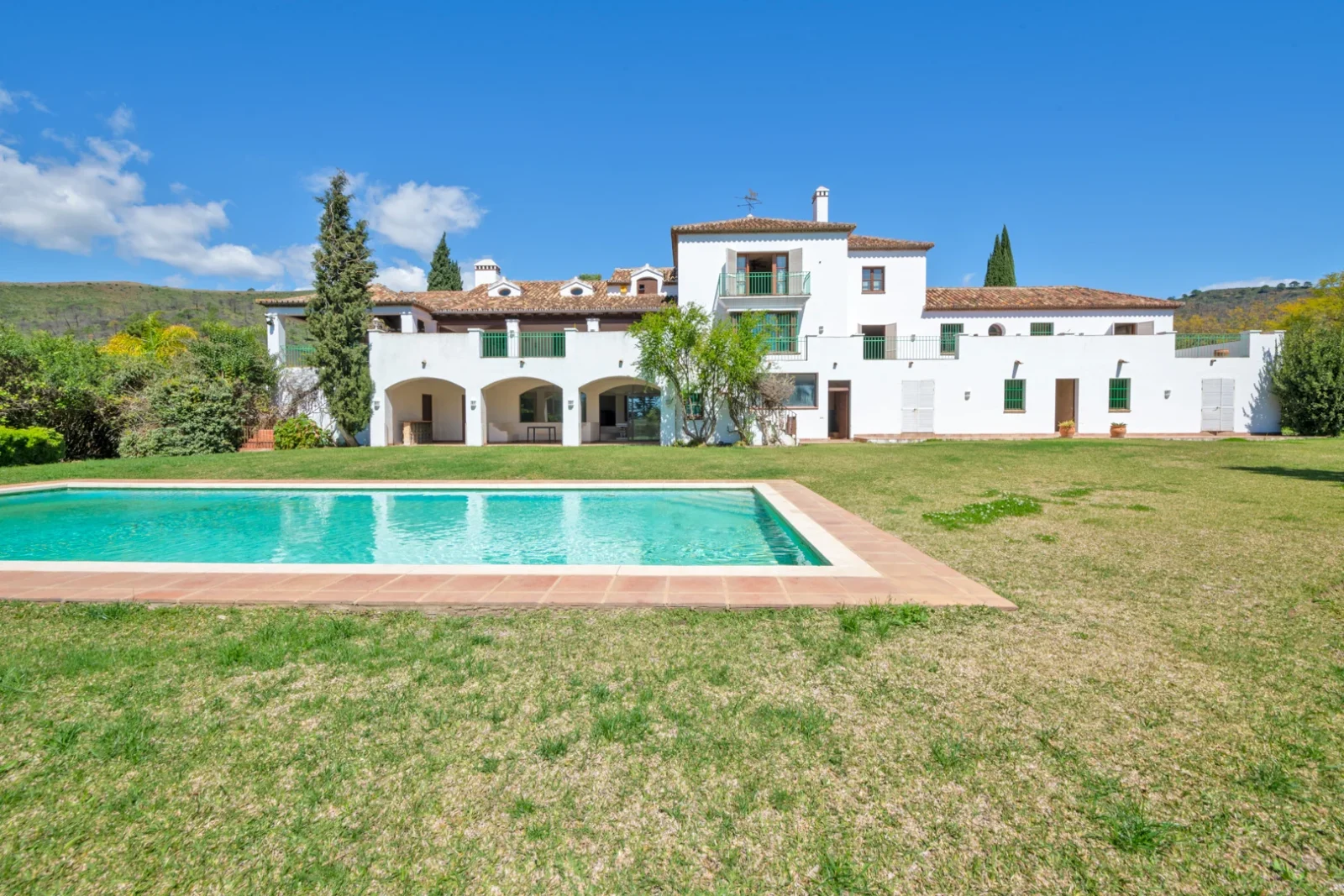 Exceptional Luxury Country Estate for Sale in Estepona – 60 Hectares with Helipad, Spa & Mountain Views – photo 24