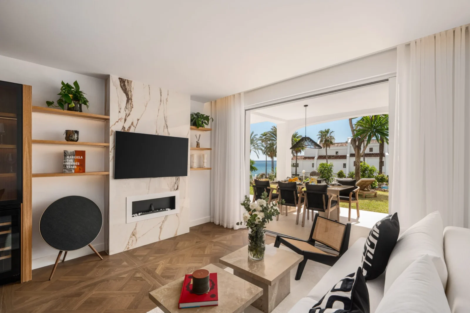 Casa Coral – Frontline Beach Apartment for Sale on Marbella’s Golden Mile – photo 6