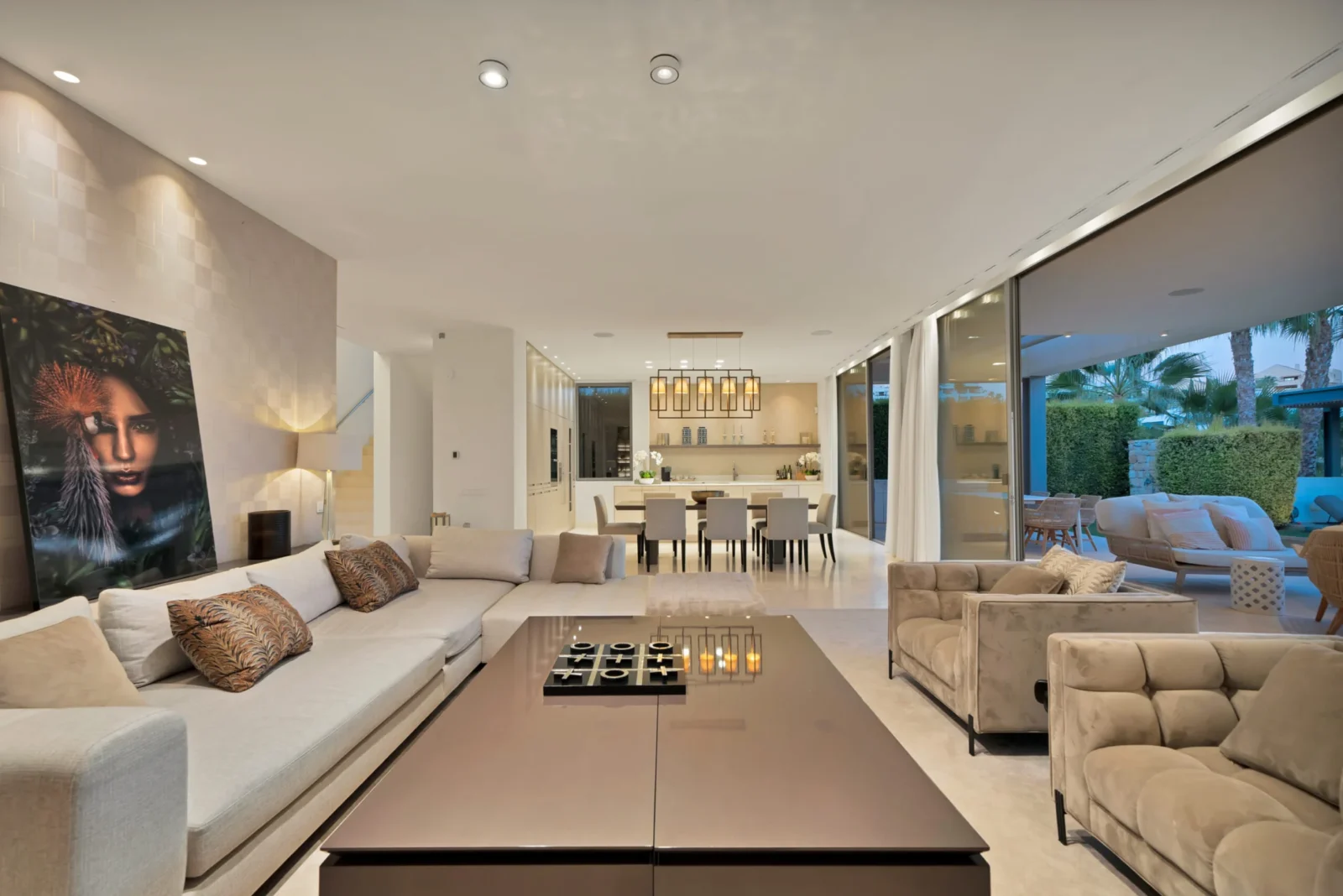 Contemporary Golf-Front Luxury Villa for Sale in Gated Atalaya, Marbella – photo 6