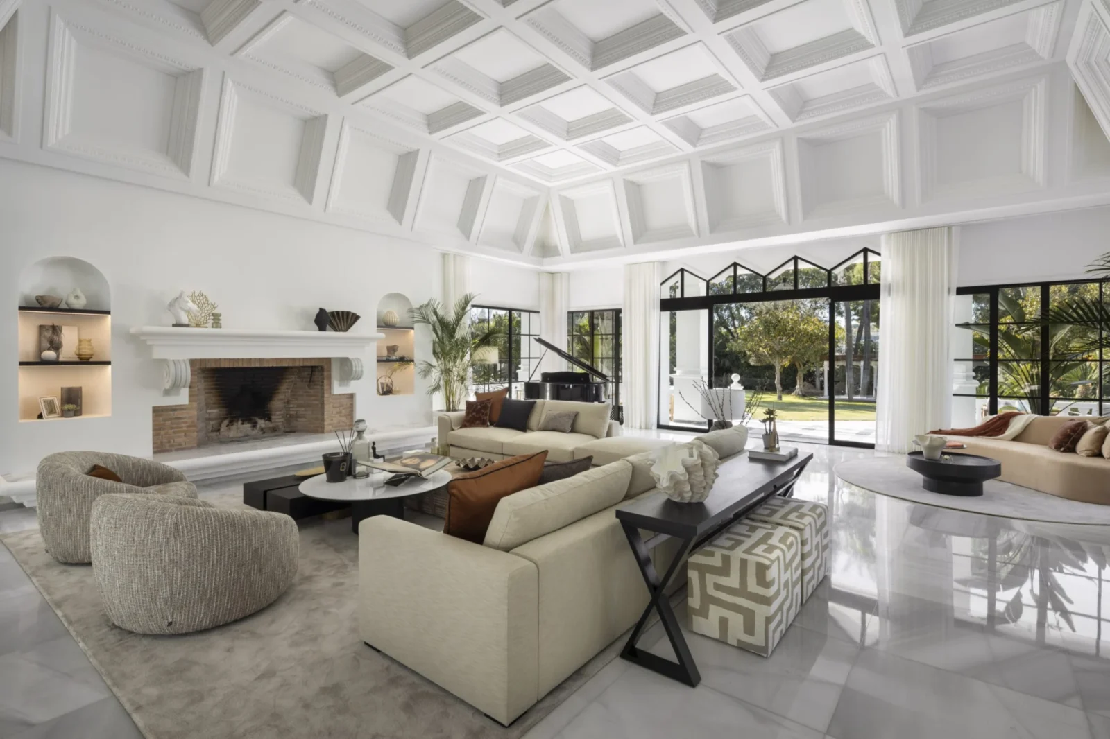 Alhambra Palace – Luxury Villa for Sale in Nueva Andalucía’s Prestigious Golf Valley, Marbella – photo 3