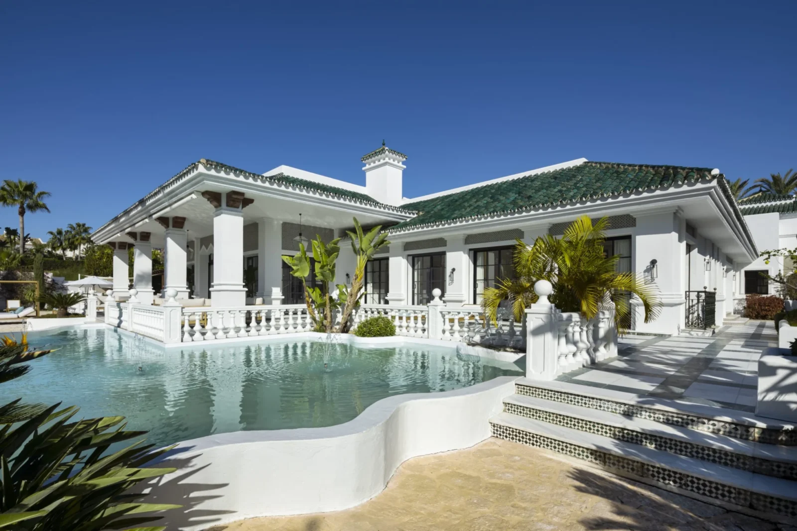 Alhambra Palace – Luxury Villa for Sale in Nueva Andalucía’s Prestigious Golf Valley, Marbella – photo 14