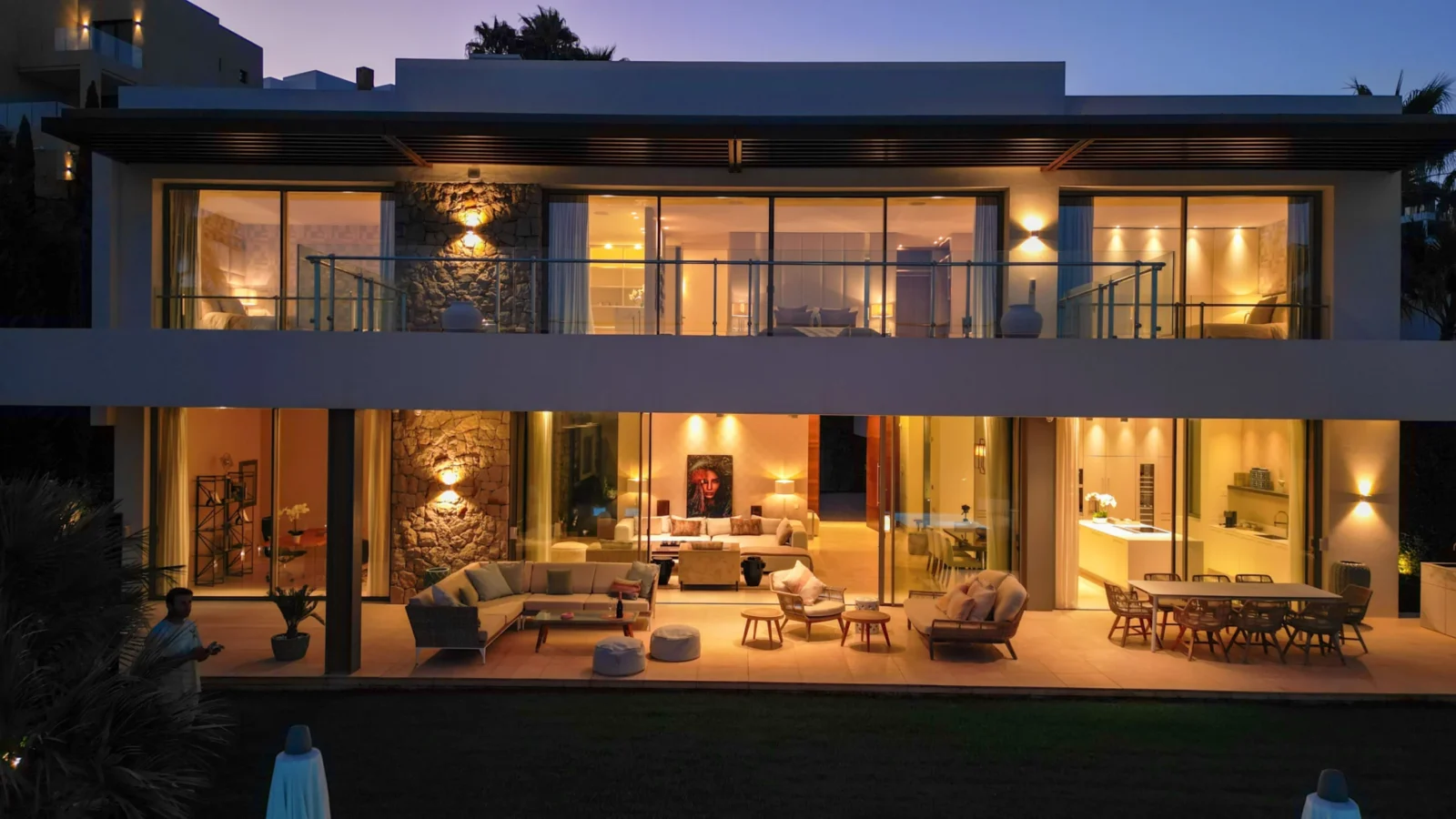 Contemporary Golf-Front Luxury Villa for Sale in Gated Atalaya, Marbella – photo 4