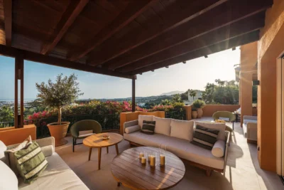 Elegant 4-Bedroom Apartment with Sea Views in Les Belvederes, Nueva Andalucía