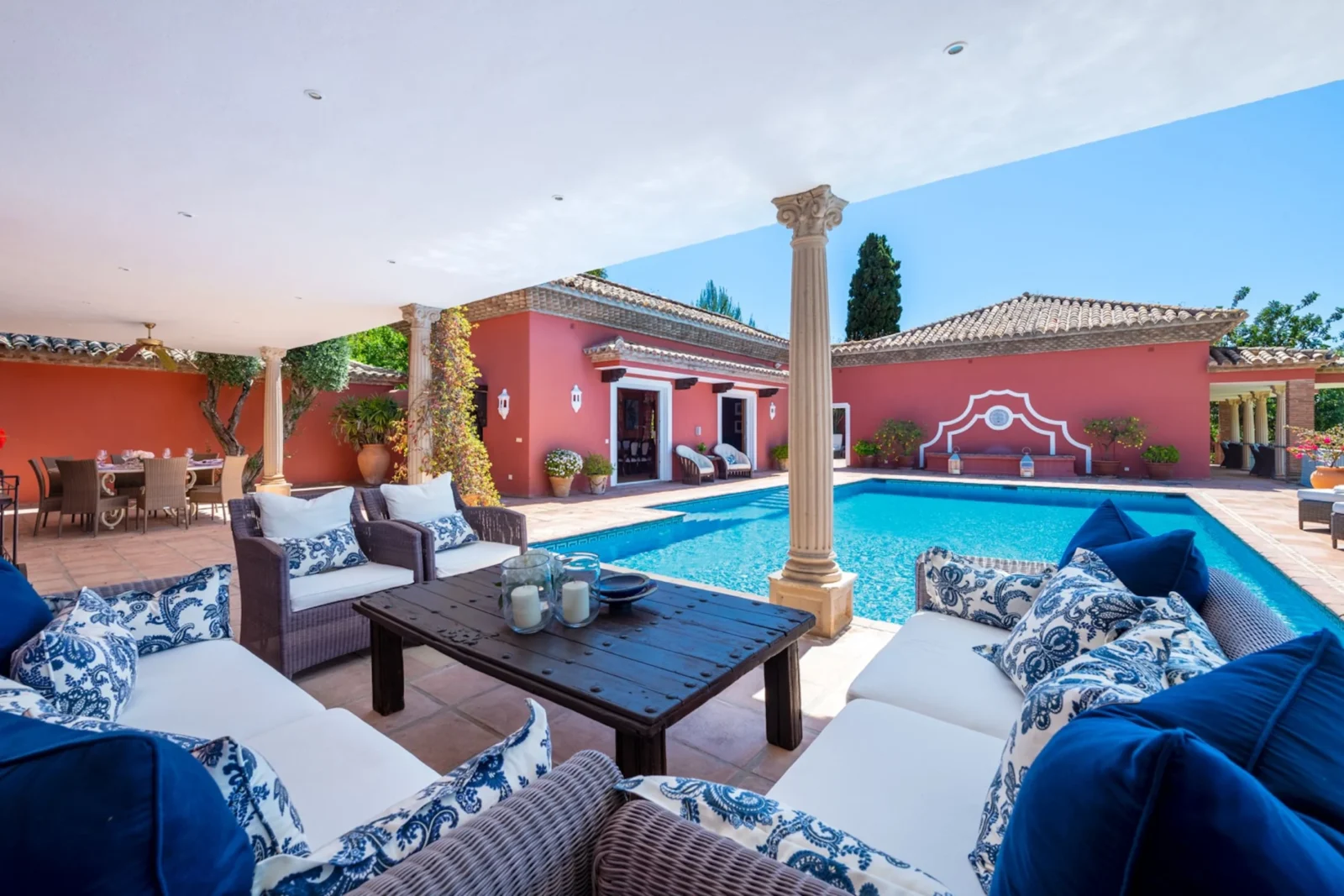 Private Estate with Development Potential in Los Picos, Marbella Golden Mile – photo 24