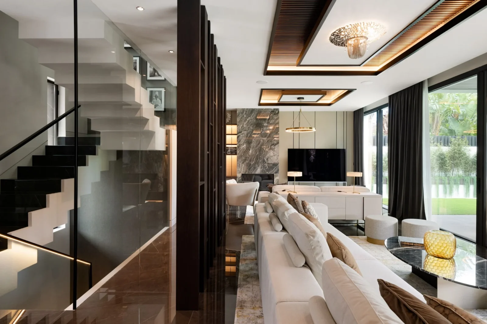 Luxury Smart Villa in Casablanca Marbella Steps from the Beach – photo 4