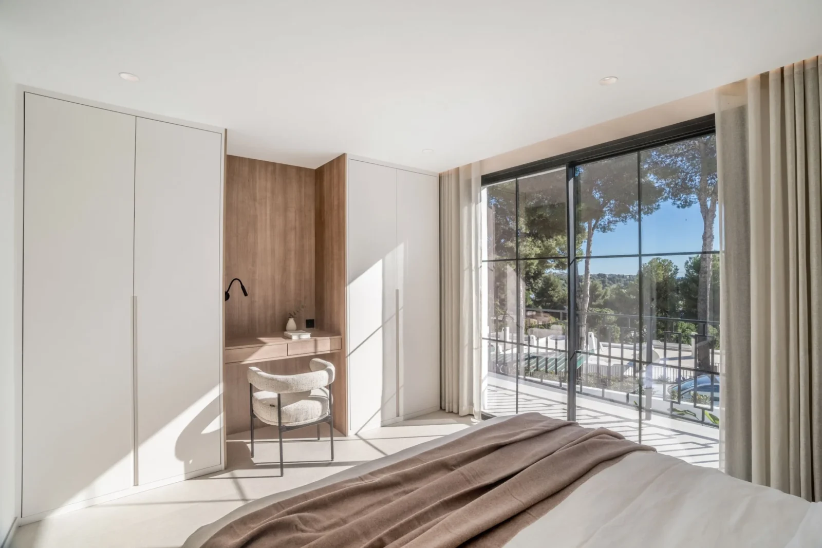 Luxury 5-Bedroom Golf-Front Villa “Nami” for Sale in Nueva Andalucía – photo 10