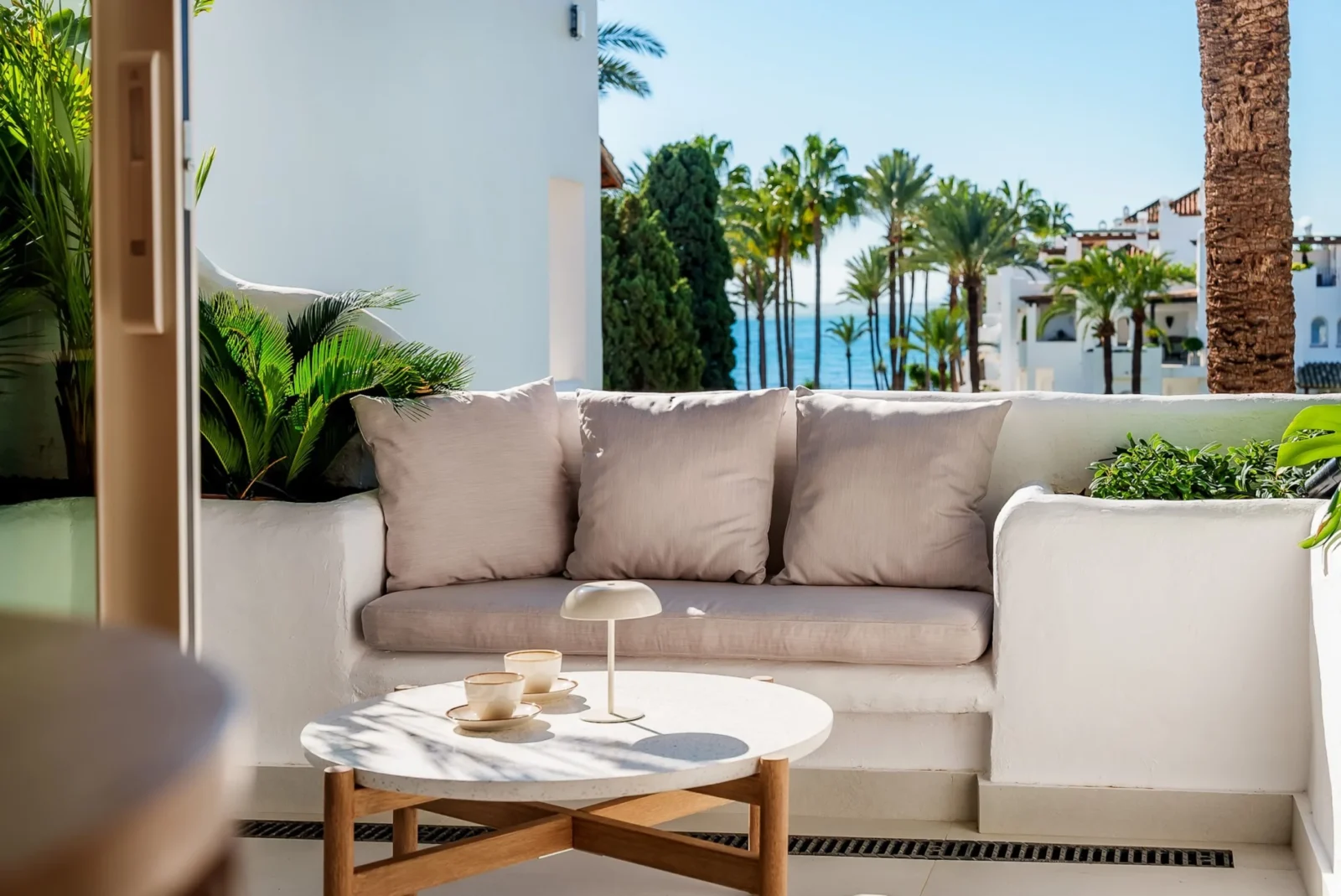 Luxury Sea-View Penthouse Duplex for Sale in Alcazaba Beach, Estepona – photo 8