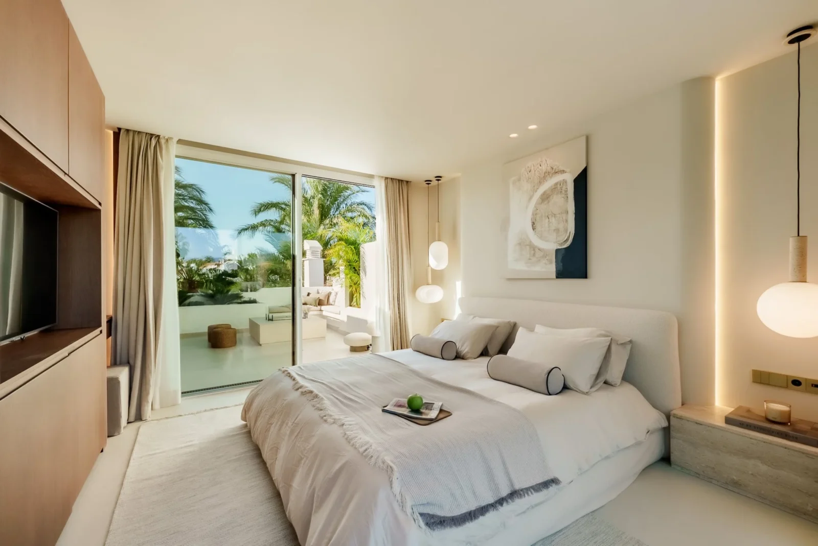 Luxury Sea-View Penthouse Duplex for Sale in Alcazaba Beach, Estepona – photo 25