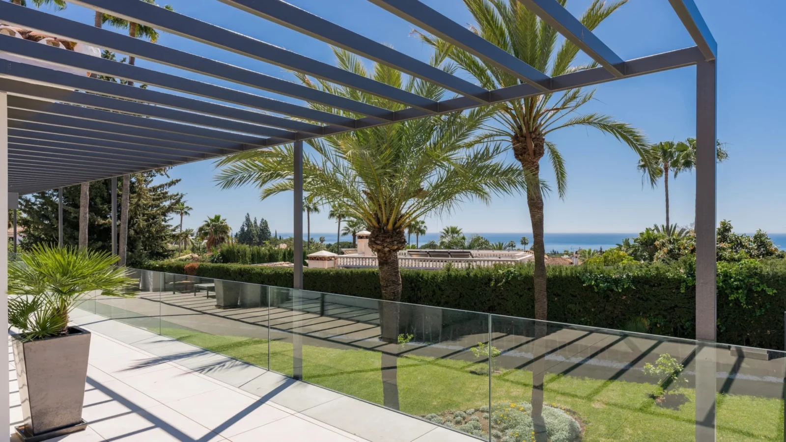 Eco-Luxury Villa with Panoramic Sea & Mountain Views in Prestigious Nagüeles, Marbella – photo 26