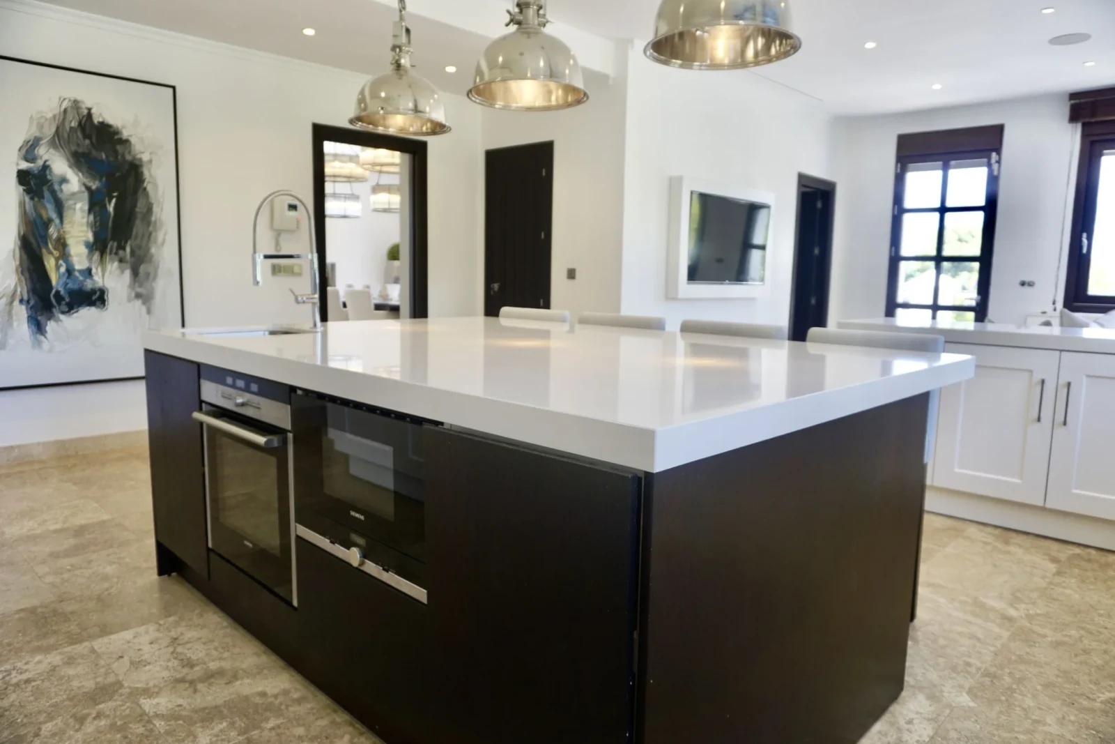 Modern Mansion on Expansive Private Plot Near Guadalmina Alta, Marbella – photo 13