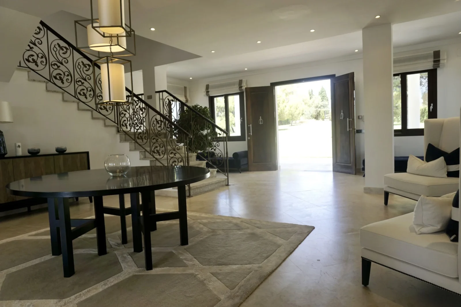Modern Mansion on Expansive Private Plot Near Guadalmina Alta, Marbella – photo 3