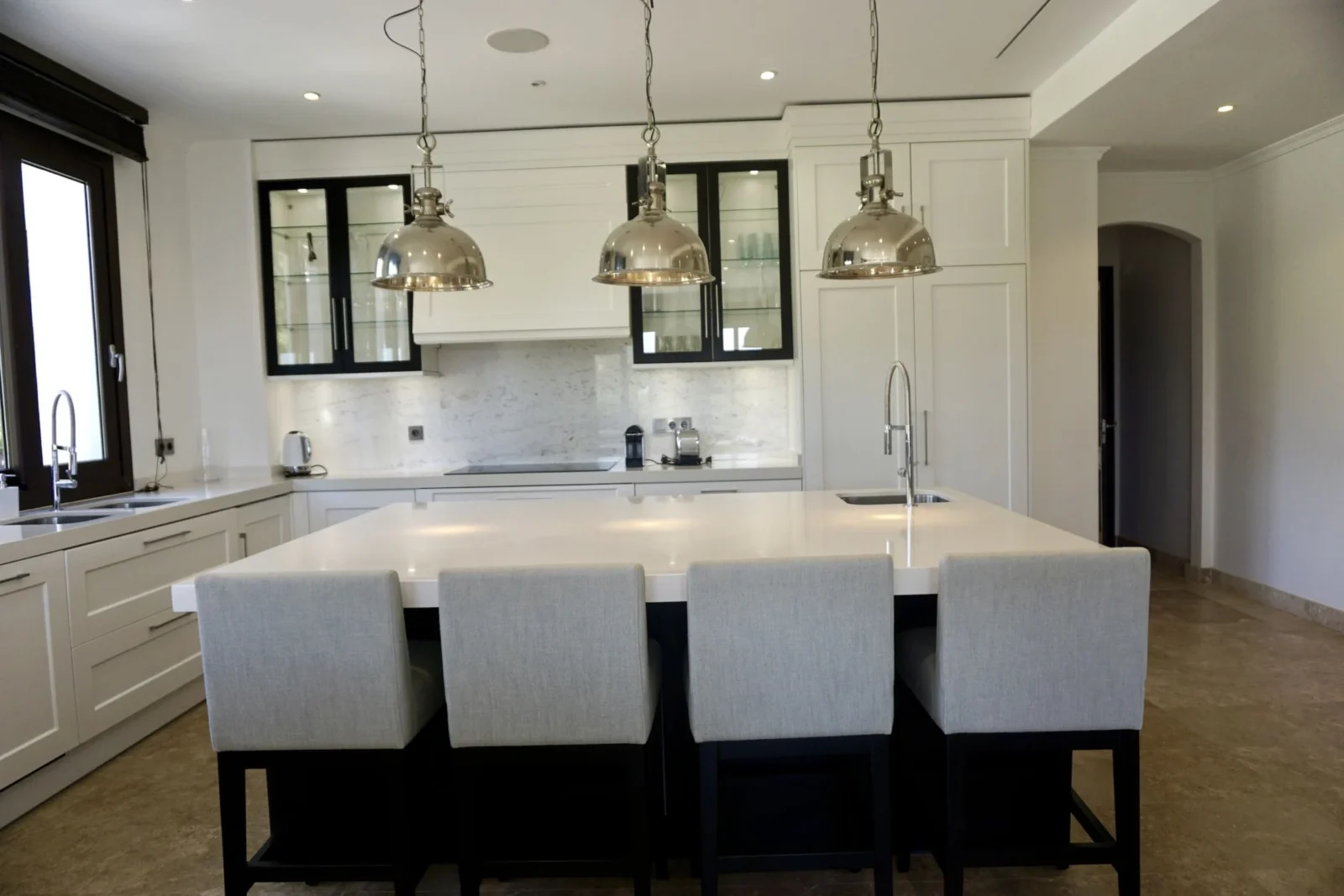 Modern Mansion on Expansive Private Plot Near Guadalmina Alta, Marbella – photo 6