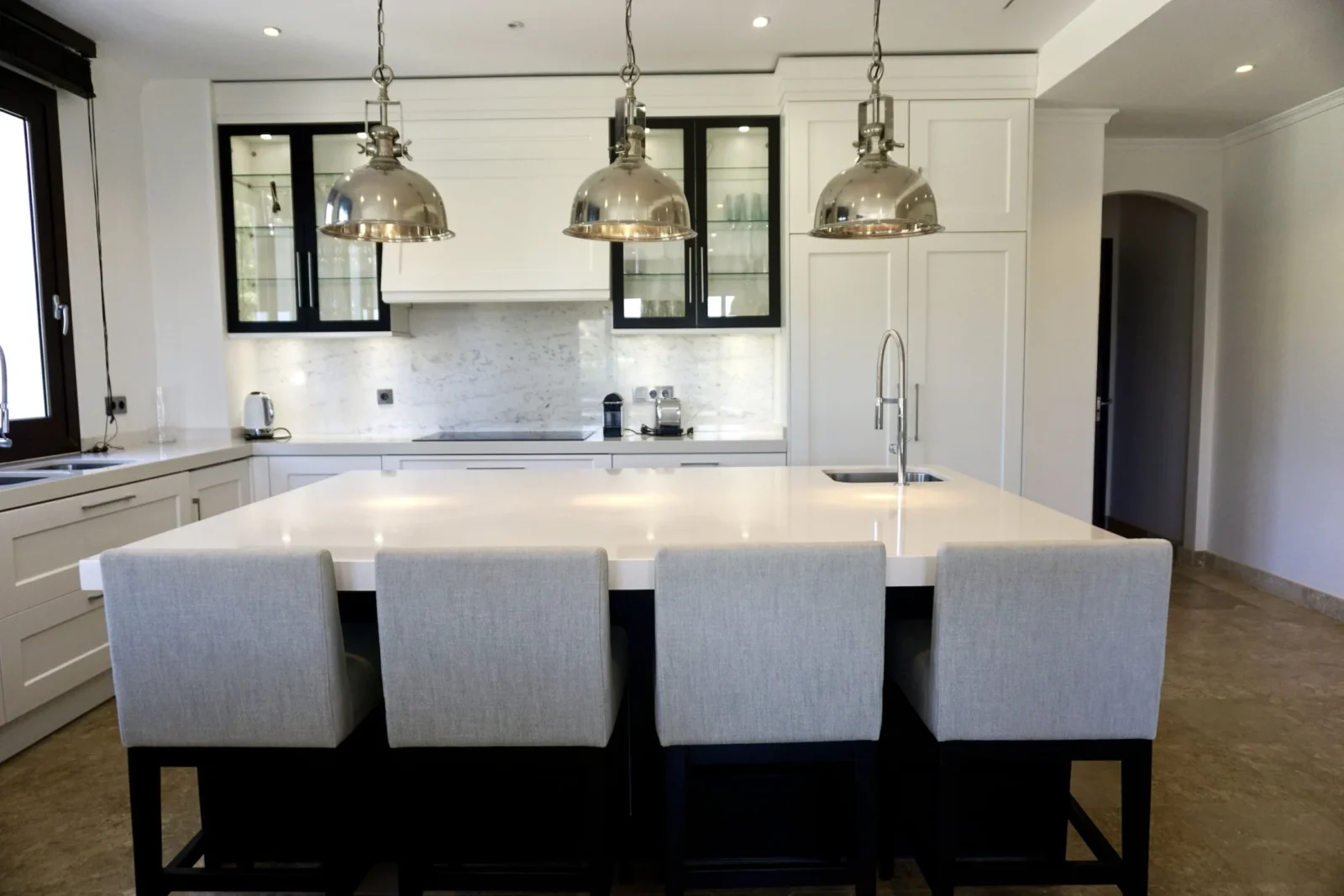 Modern Mansion on Expansive Private Plot Near Guadalmina Alta, Marbella – photo 17