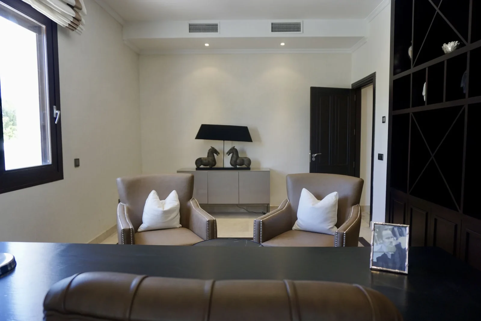 Modern Mansion on Expansive Private Plot Near Guadalmina Alta, Marbella – photo 33