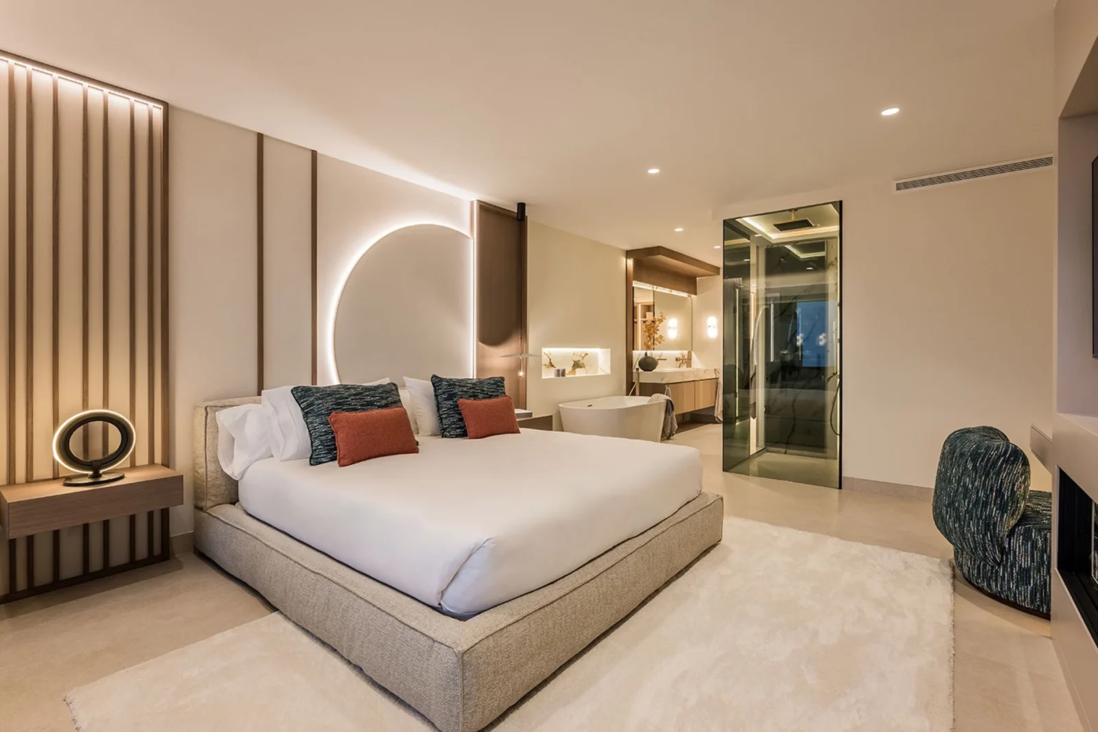 Granados 221: Fully Renovated Beachfront Apartment with Panoramic Sea View – photo 18