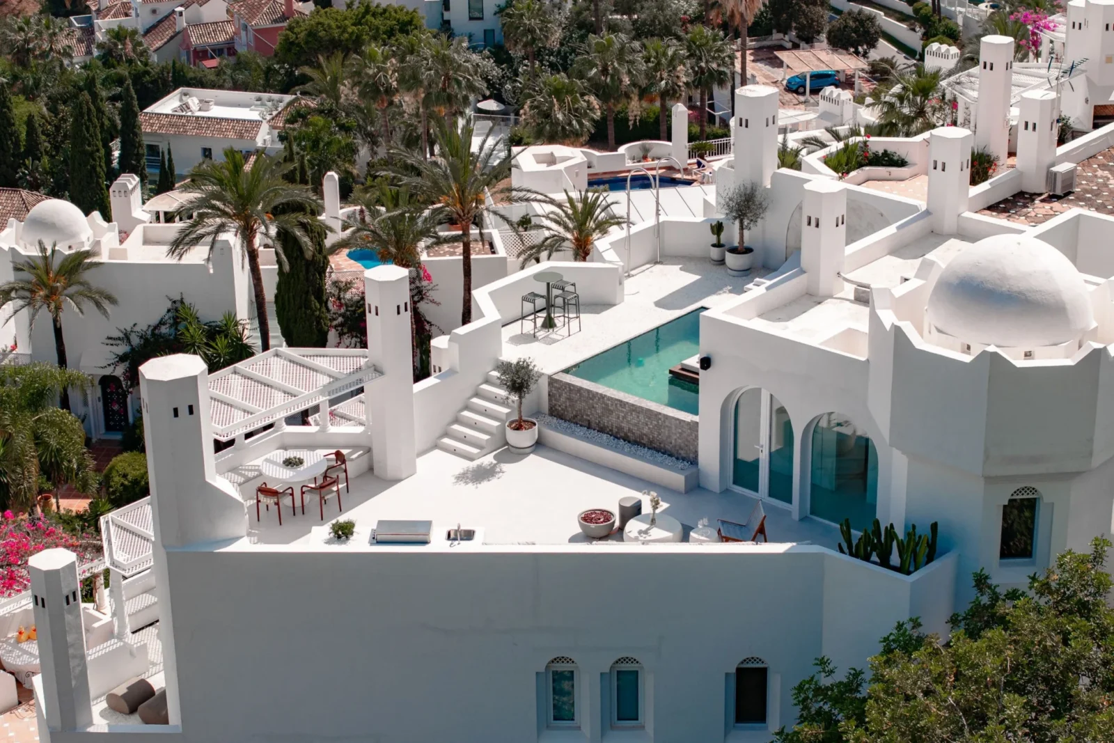 Panoramic Sea-View Penthouse with Rooftop Pool on Marbella’s Golden Mile – photo 2