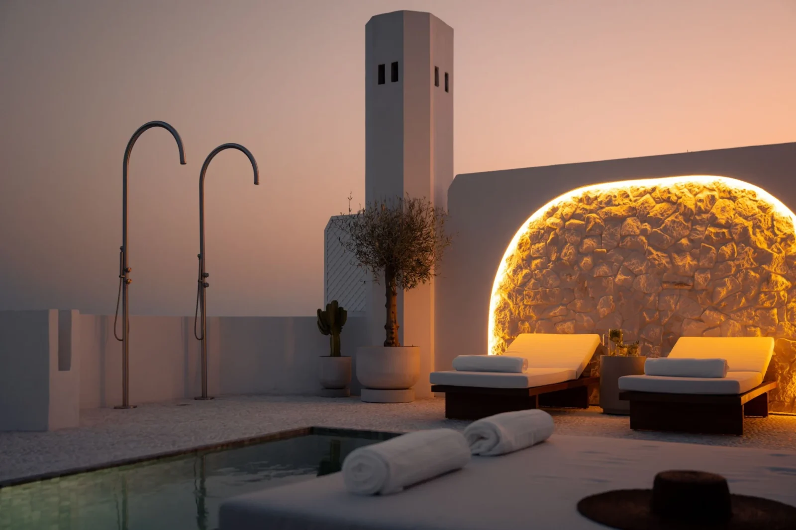 Panoramic Sea-View Penthouse with Rooftop Pool on Marbella’s Golden Mile – photo 22
