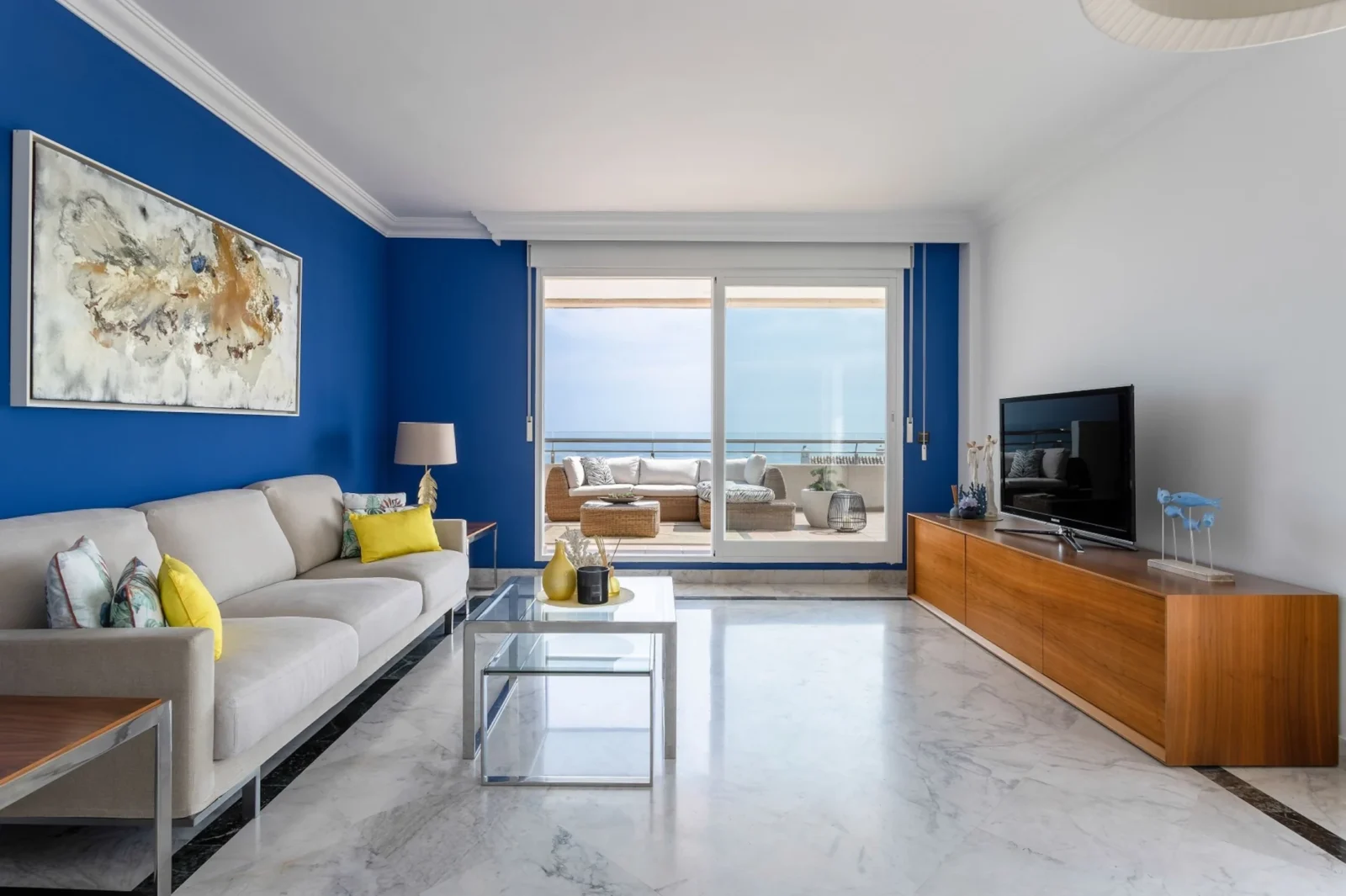 One-of-a-Kind Luxury Penthouse with Panoramic Sea Views in Puerto Banús – photo 5