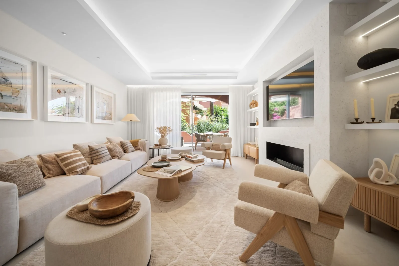Fully Renovated Luxury Townhouse in El Palmeral, Nueva Andalucía – photo 4