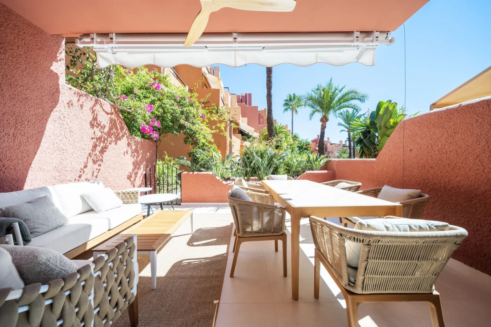 Fully Renovated Luxury Townhouse in El Palmeral, Nueva Andalucía – photo 26