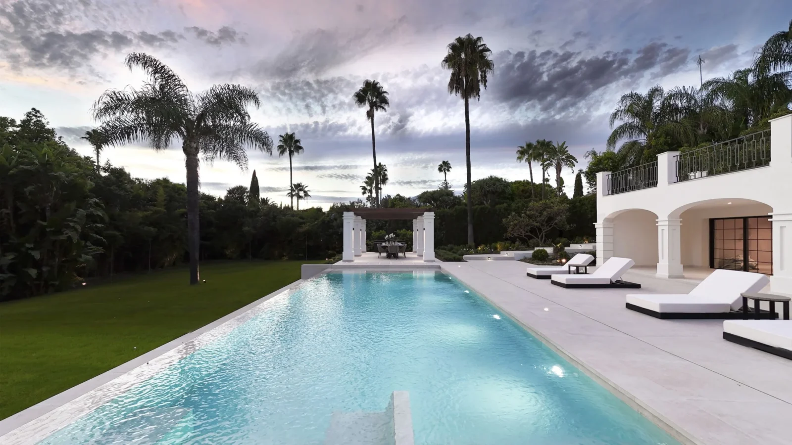 Exceptional Contemporary Mediterranean Estate in Nueva Andalucía’s Prestigious Golf Valley – photo 20