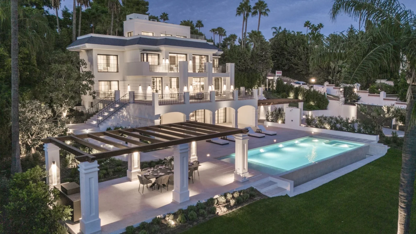 Exceptional Contemporary Mediterranean Estate in Nueva Andalucía’s Prestigious Golf Valley – photo 24