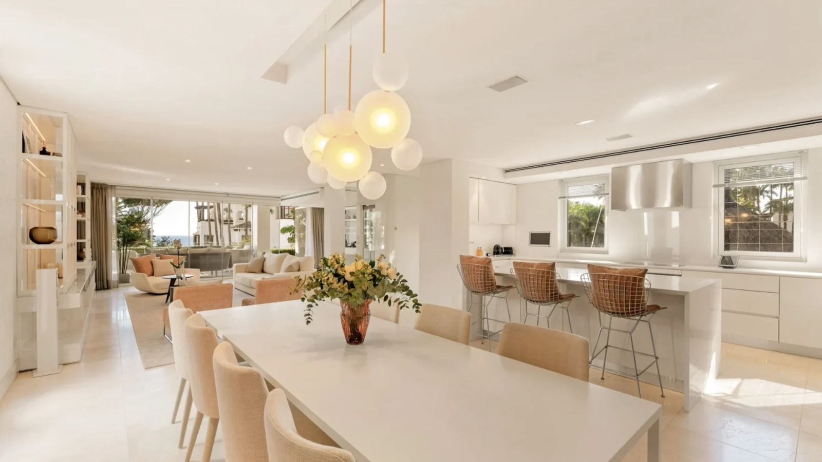 Contemporary Luxury Villa at Puente Romano Beach Resort, Marbella – photo 5