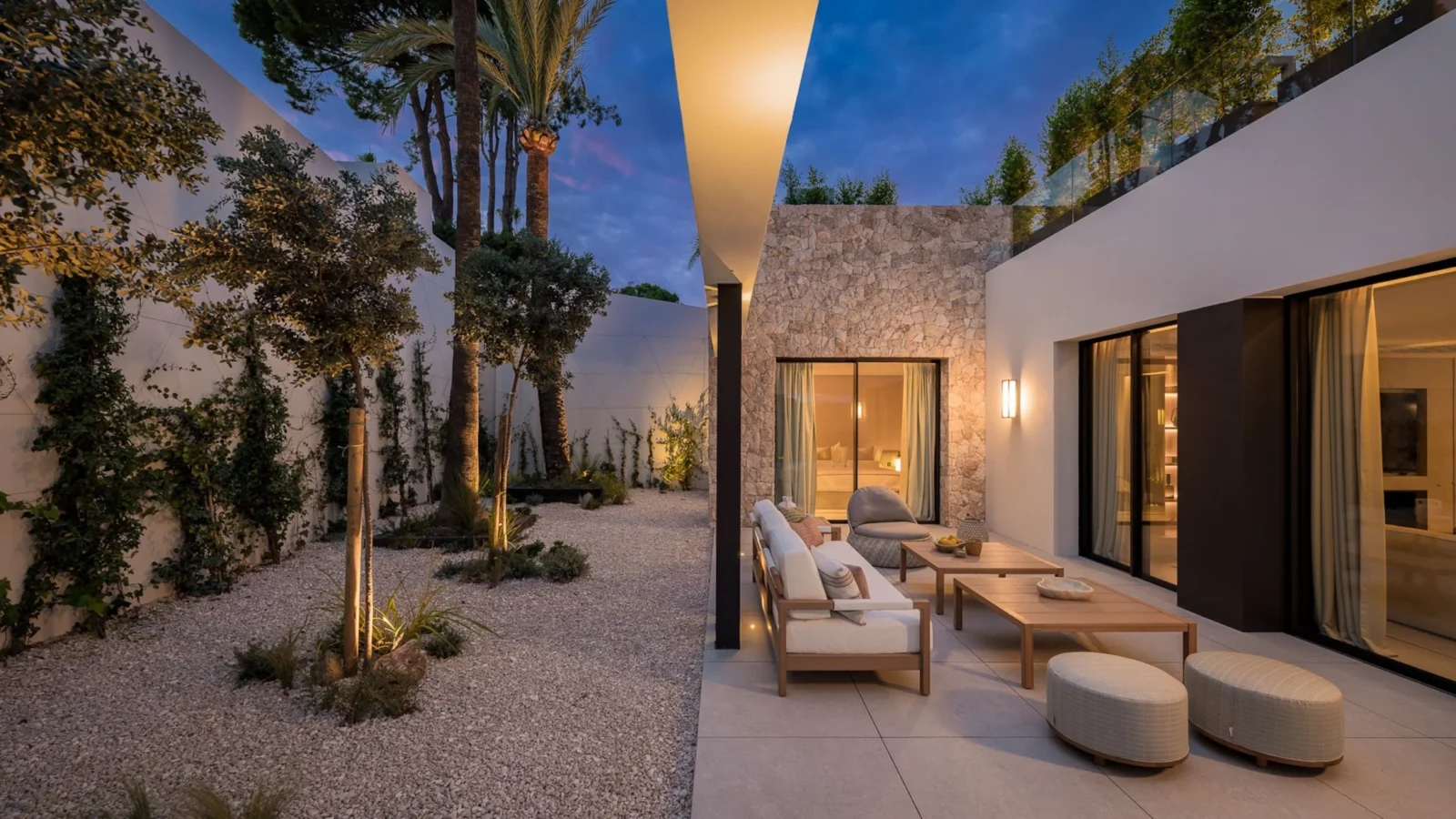 Frontline Golf Design Villa for Sale in Los Naranjos – Luxury Entertainment Home with Rooftop Cinema and Golf Access – photo 28