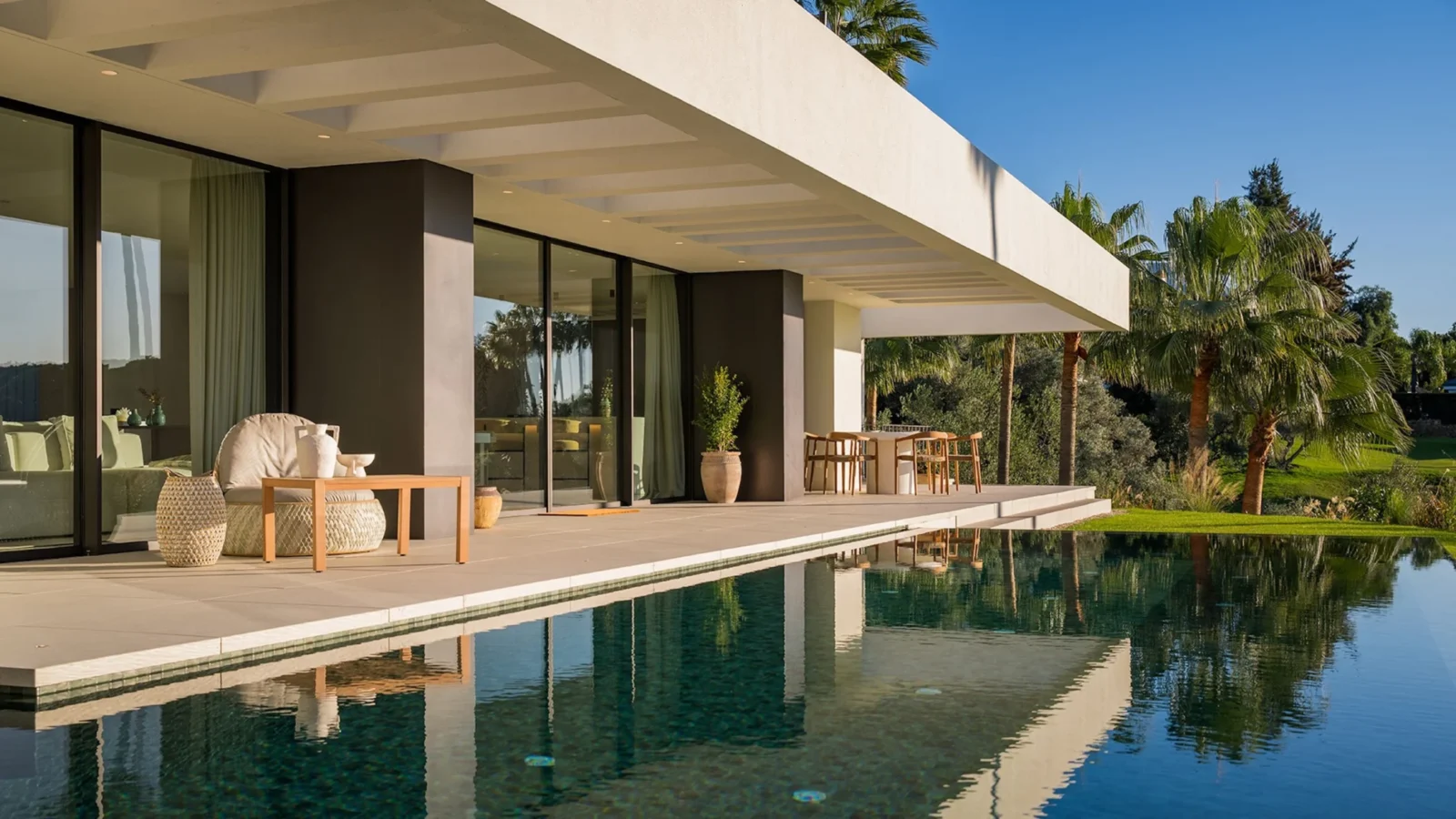 Frontline Golf Design Villa for Sale in Los Naranjos – Luxury Entertainment Home with Rooftop Cinema and Golf Access – photo 32