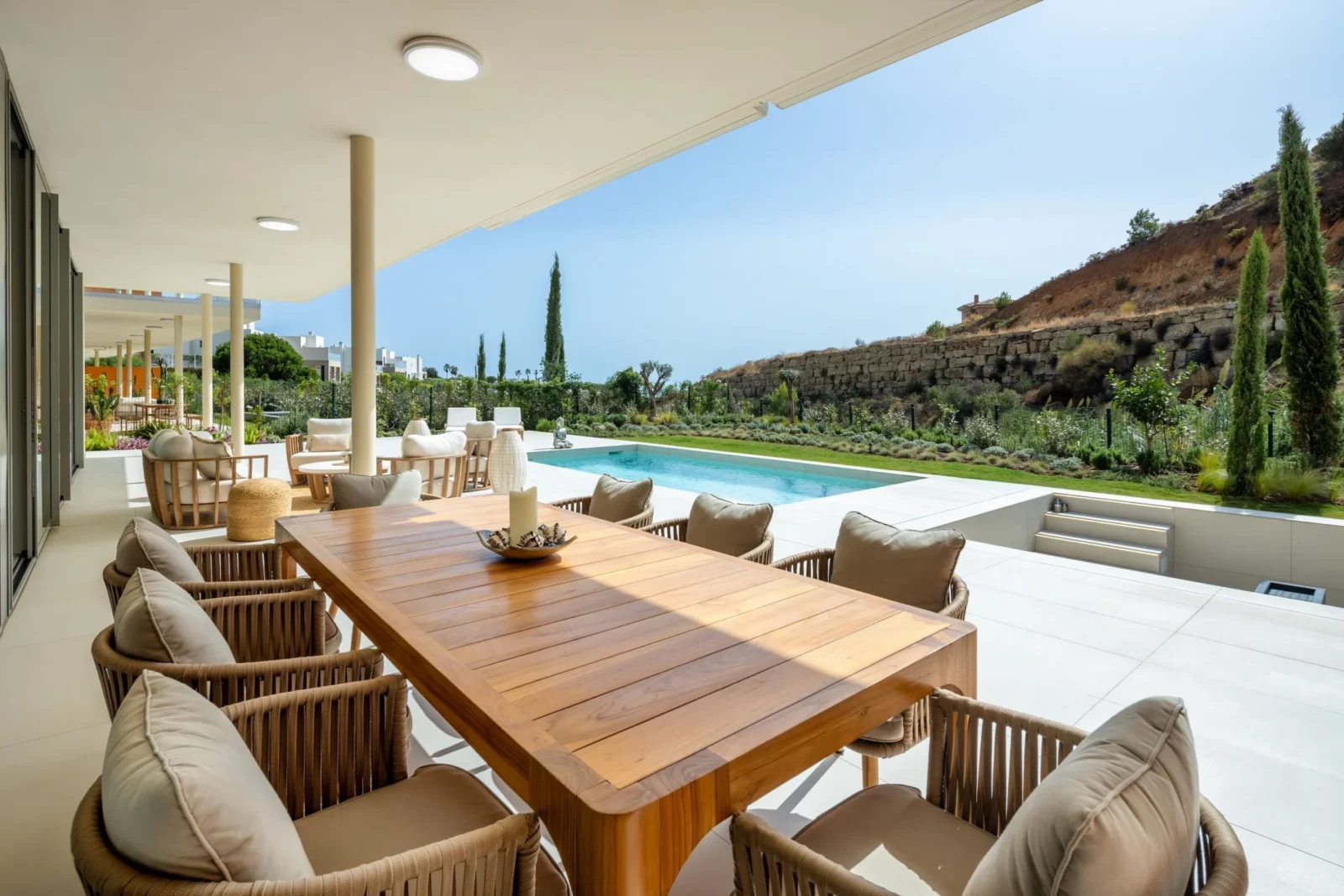 Luxury 3 Bedroom Apartment with Private Pool and Panoramic Sea Views in Reserva del Higuerón – photo 13