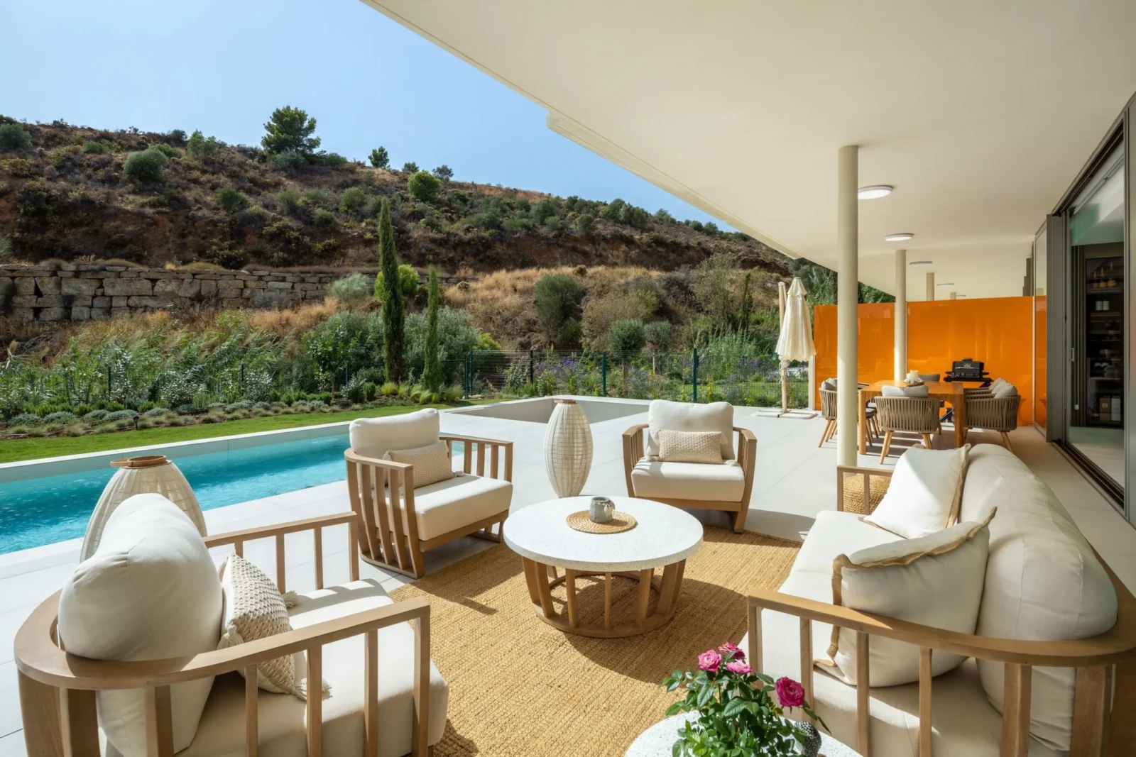 Luxury 3 Bedroom Apartment with Private Pool and Panoramic Sea Views in Reserva del Higuerón – photo 12