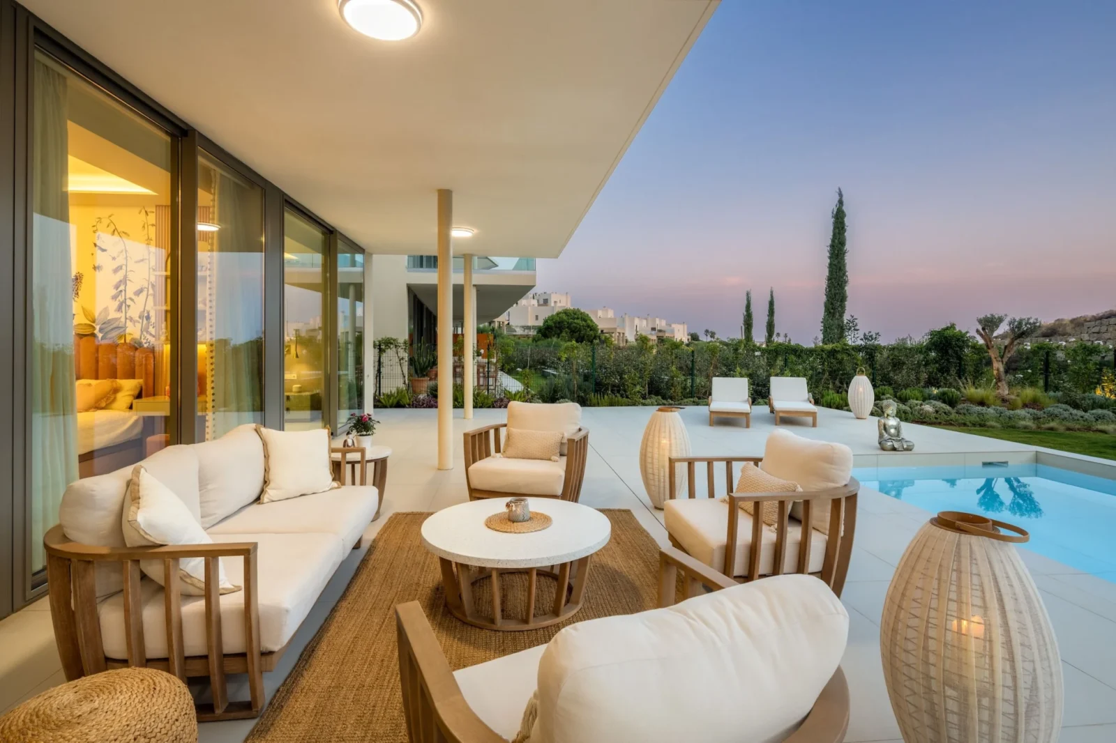 Luxury 3 Bedroom Apartment with Private Pool and Panoramic Sea Views in Reserva del Higuerón – photo 10