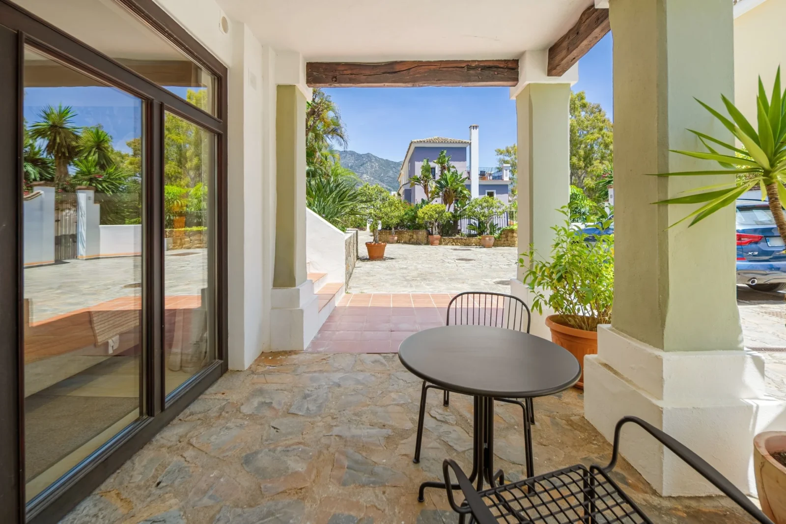 Luxury Beachside Townhouse for Sale on Marbella’s Golden Mile with Rooftop Sea Views – photo 33