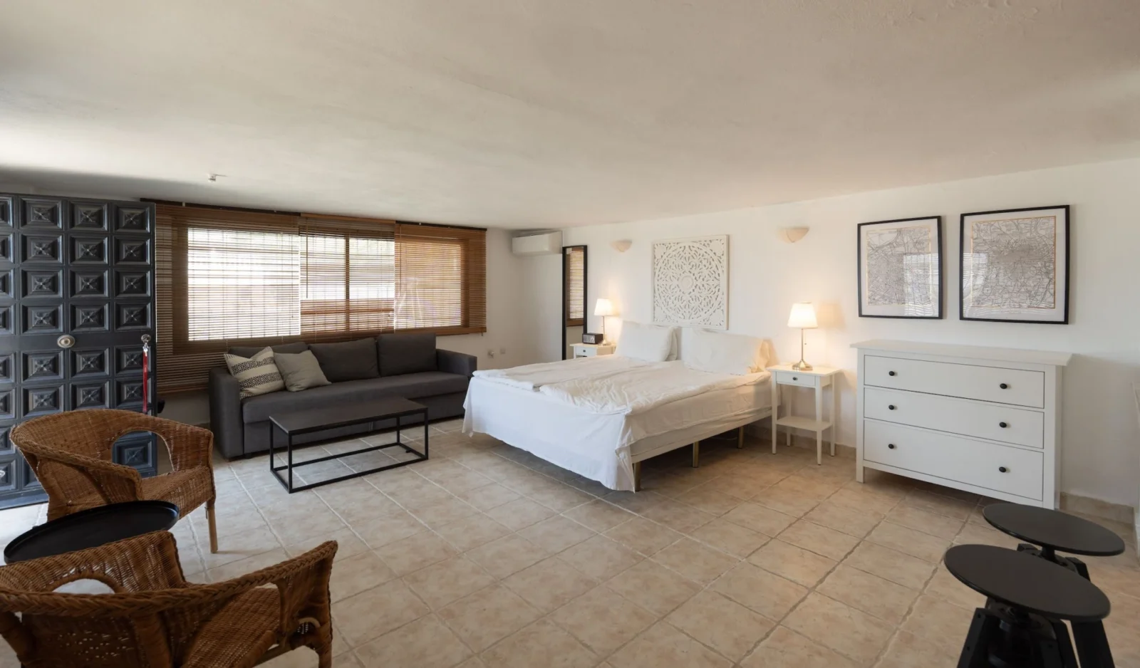 Luxury Family Villa with Panoramic Sea Views, Private Tennis Court & Guest Apartment in Sierrezuela, Mijas Costa – photo 15