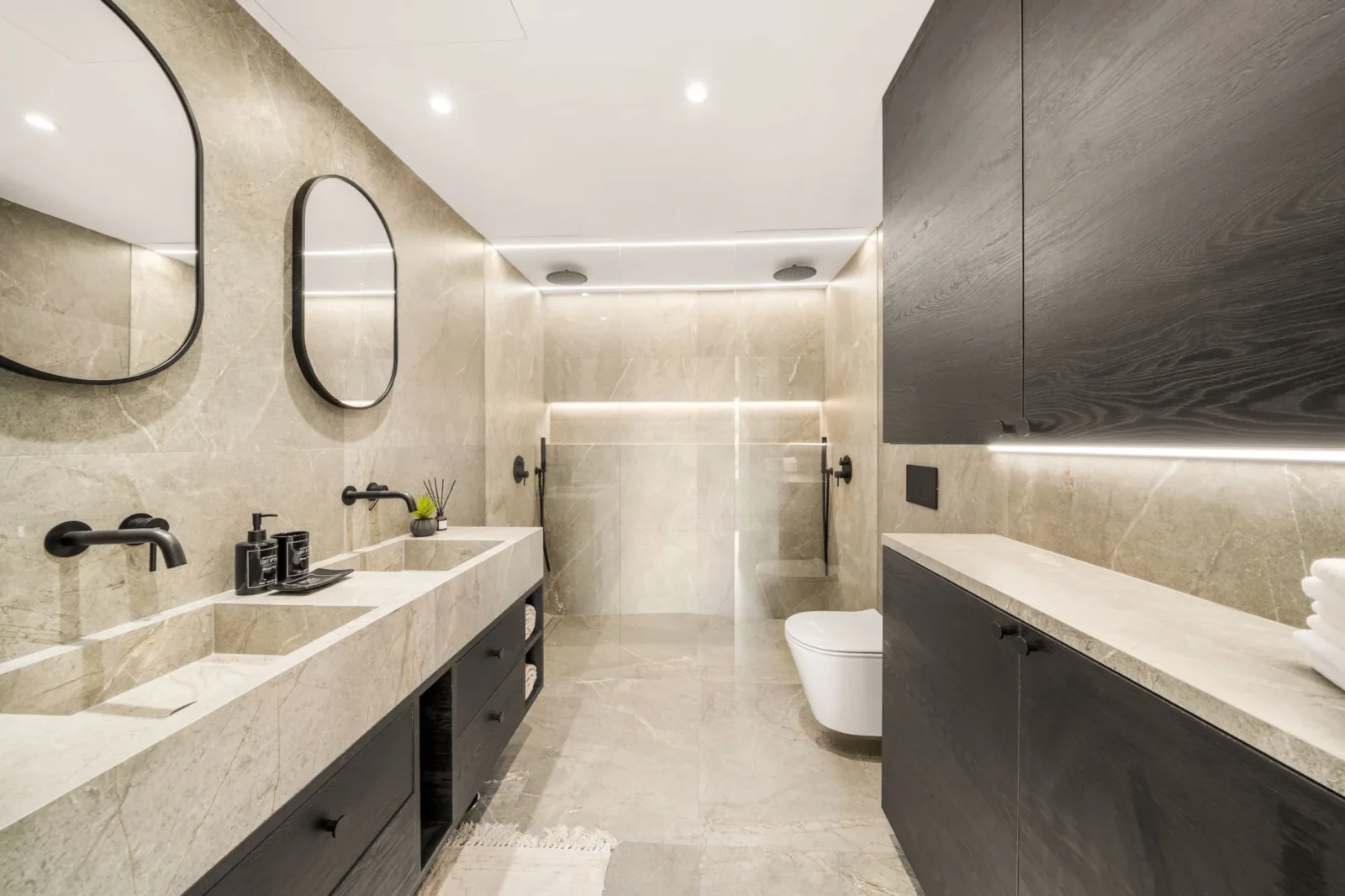 Elegant 3.5-Bedroom Apartment for Sale in Aloha, Marbella – photo 11