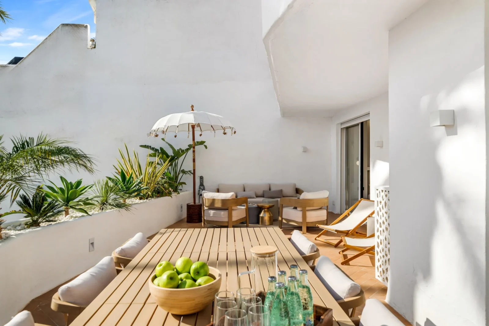 terrce of jardines de andalucia listing